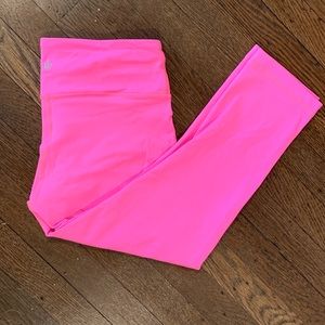 Lululemon Wunder Under Crops
